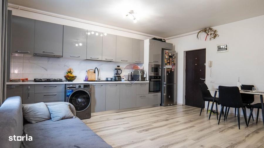 Apartament cu 3 camere în Central — fotografia 1