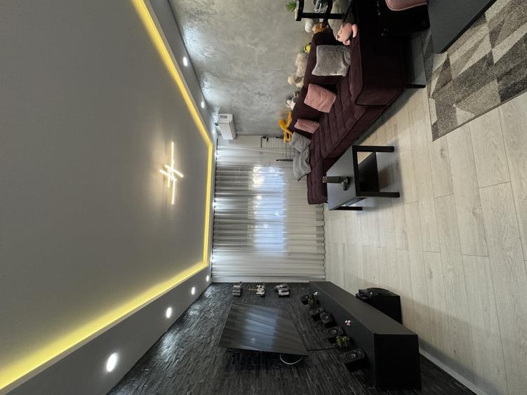 Apartament cu 2 camere semidecomandat în 1 Mai