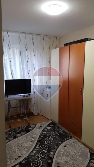 Garsonieră decomandată în Brâncoveanu