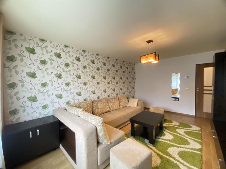 Apartament cu 2 camere decomandat, mobilat în Zorilor