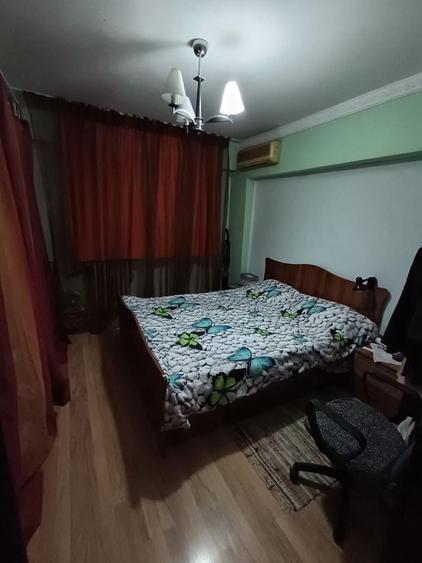 Apartament cu 3 camere decomandat în Doamna Ghica