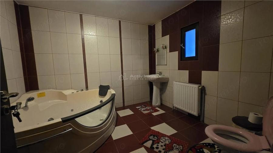 Casă cu Teren 494 Mp în 1 Mai