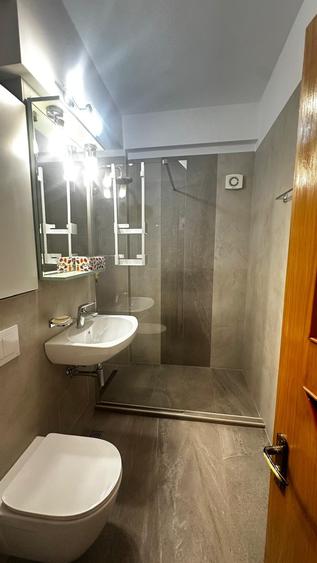 Apartament cu 2 camere decomandat în Ultracentral