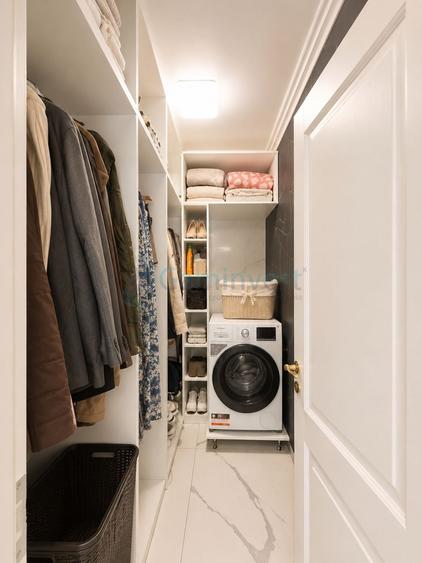 Apartament cu 3 camere decomandat în Cantemir