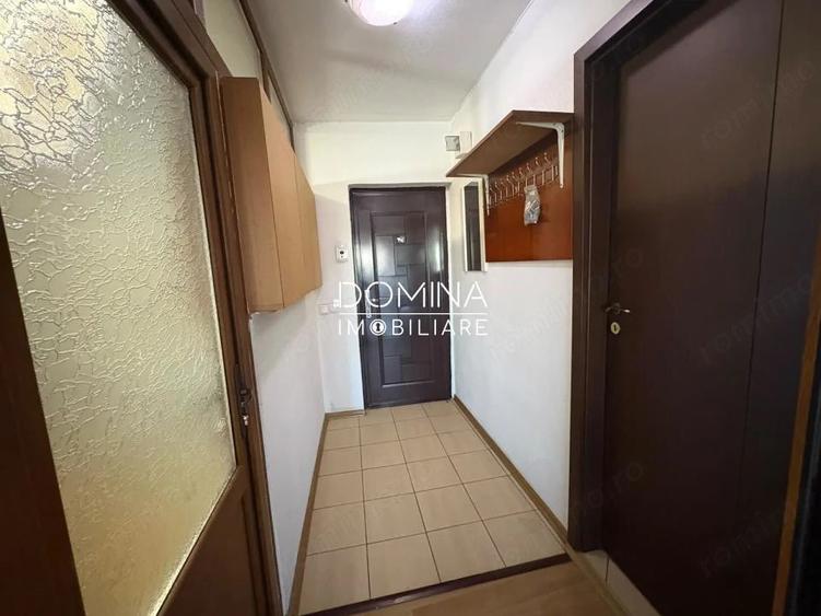 Garsonieră decomandată în Unirii