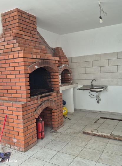 Casă cu 4 camere cu Teren 561 Mp în Central