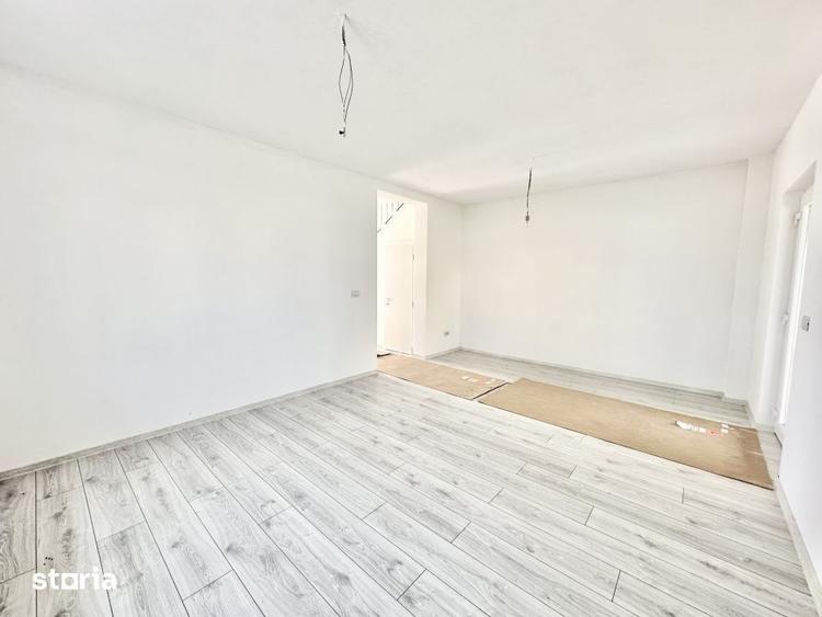 Casă cu 4 camere cu Teren 320 Mp în Central