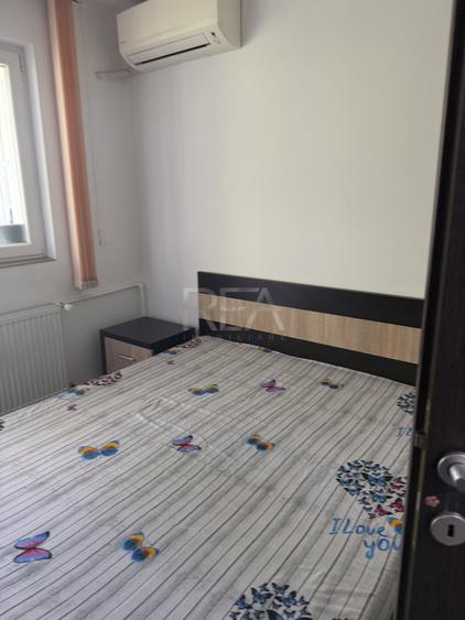 Apartament cu 4 camere semidecomandat, mobilat în Drumul Taberei