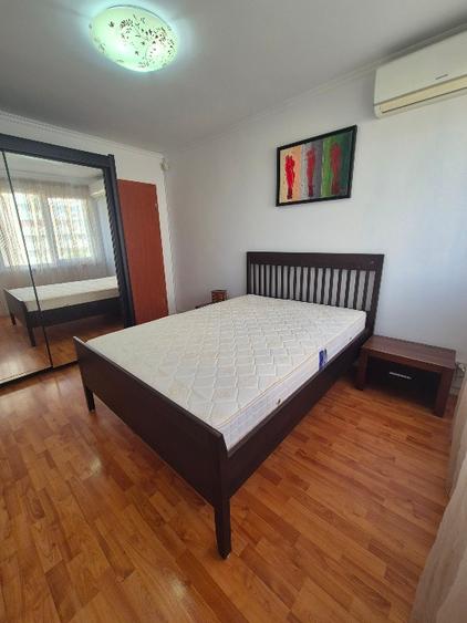 Apartament cu 2 camere decomandat în Obor