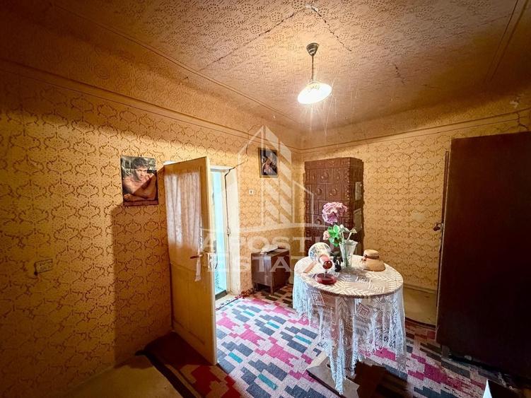 Casă individuală cu 3 camere cu Canalizare în Sânandrei
