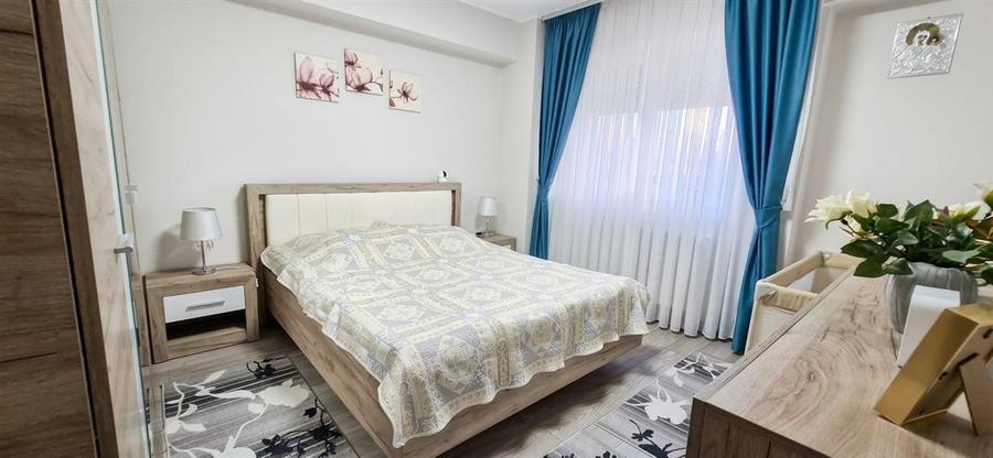 Apartament cu 2 camere decomandat în Nufărul