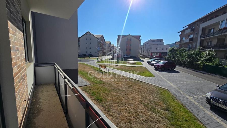 Spațiu comercial, de 188.60000610352 mp, în Florești
