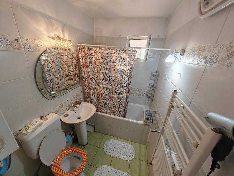 Apartament cu 2 camere semidecomandat în Titan