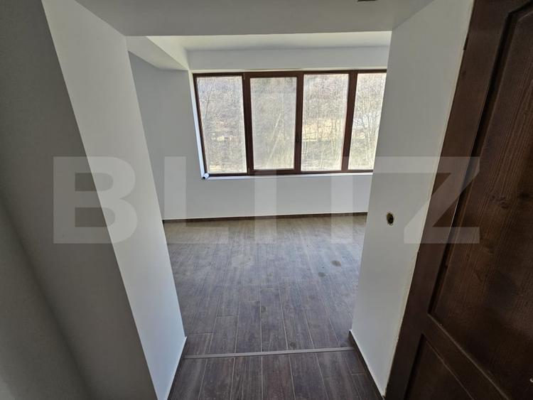 Casă individuală cu 6 camere cu Teren 4159 Mp în Năsăud