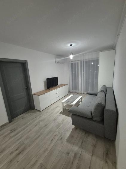 Apartament cu 2 camere semidecomandat în Exterior Vest