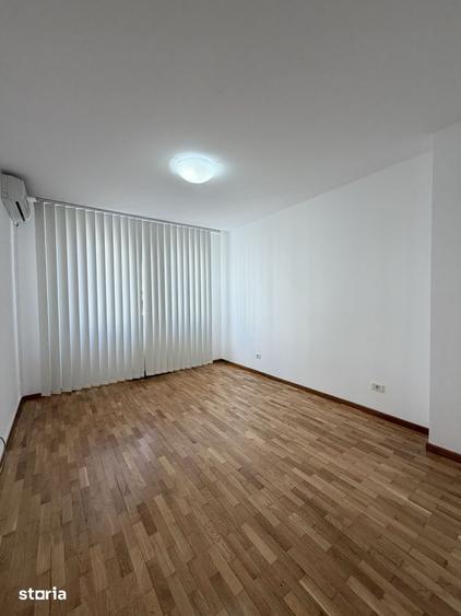 Casă cu 6 camere semidecomandat cu Teren 118 Mp în Floreasca