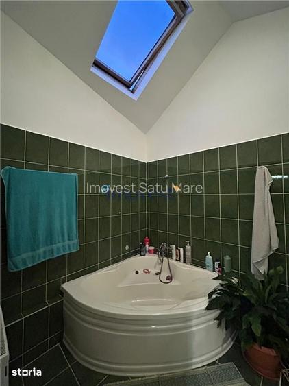 Casa in Satu Mare - 4 Dormitoare, 2 Camere de Zi, 2 Bai, 345 mp Teren