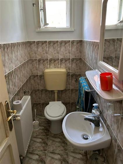 Casă individuală cu 5 camere cu Canalizare în Oncea