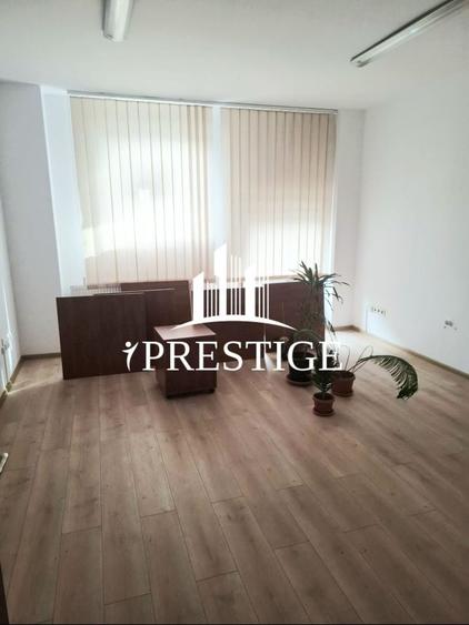 Birou, de 98 mp, în Calea Dumbrăvii