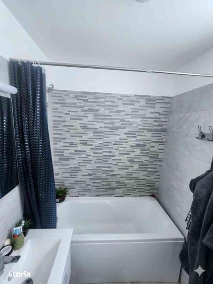 Apartament cu 2 camere decomandat, mobilat în Central