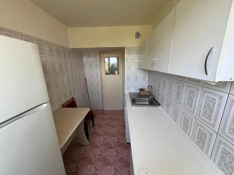 Apartament cu 2 camere nedecomandat în Mihai Bravu