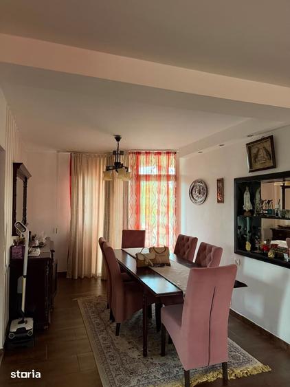 Casă cu 4 camere cu Teren 230 Mp în Oncea