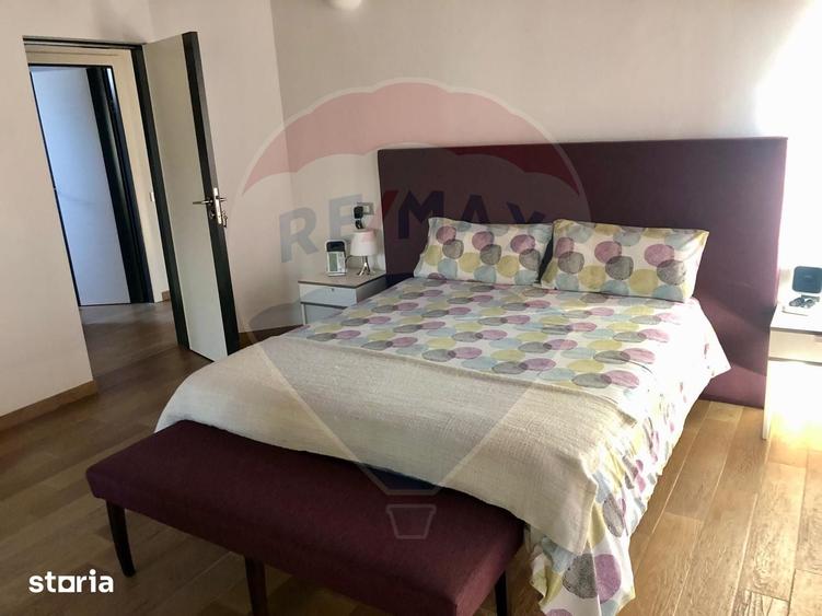 Casă cu 5 camere cu Teren 700 Mp în Central