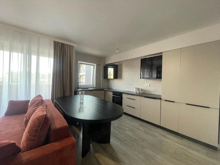 Apartament cu 2 camere decomandat, mobilat în Sud