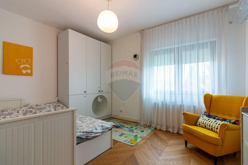 Vilă superba 7 camere, zona linistita, Bucurestii Noi - 9