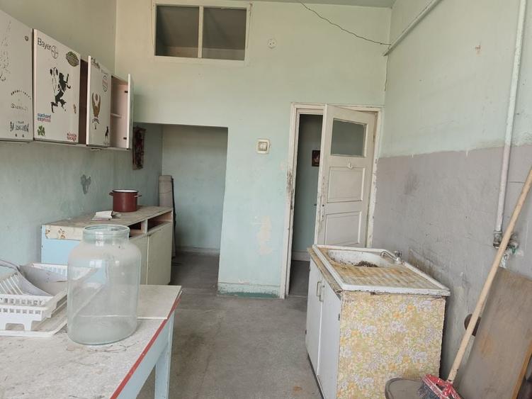 Apartament cu 2 camere nedecomandat în Brașovul Vechi