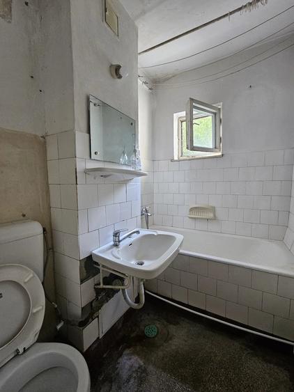 Apartament cu 2 camere semidecomandat în Mihai Eminescu