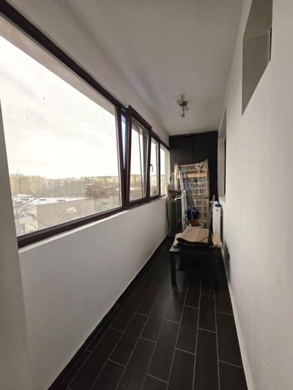 Apartament cu 2 camere semidecomandat, mobilat în Gorjului