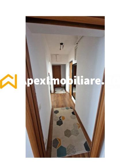 Apartament cu 2 camere decomandat în Moșilor