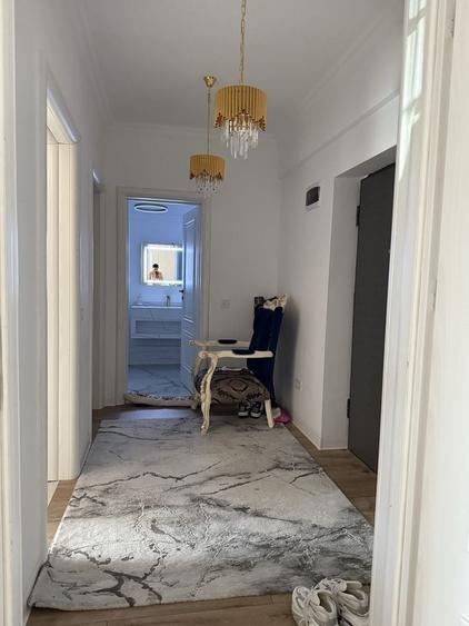 Apartament cu 2 camere decomandat în Valea Oltului