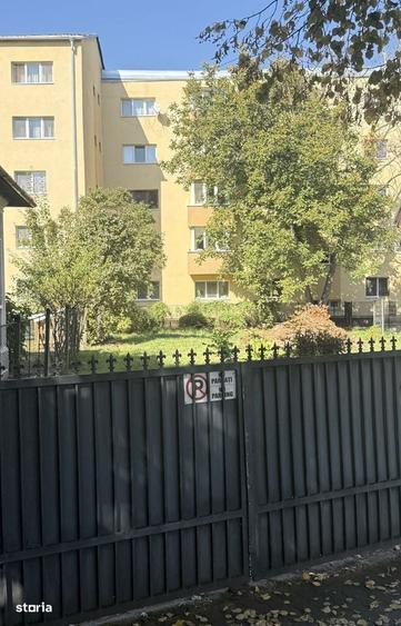 Spațiu comercial, în Decebal