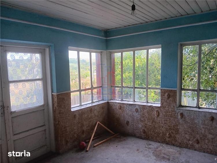 Vorovesti str Principala TEREN 1200mp cu CASA batraneasca 64mp toate u - 13