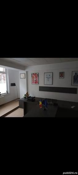 Spațiu comercial, de 300 mp, în Central