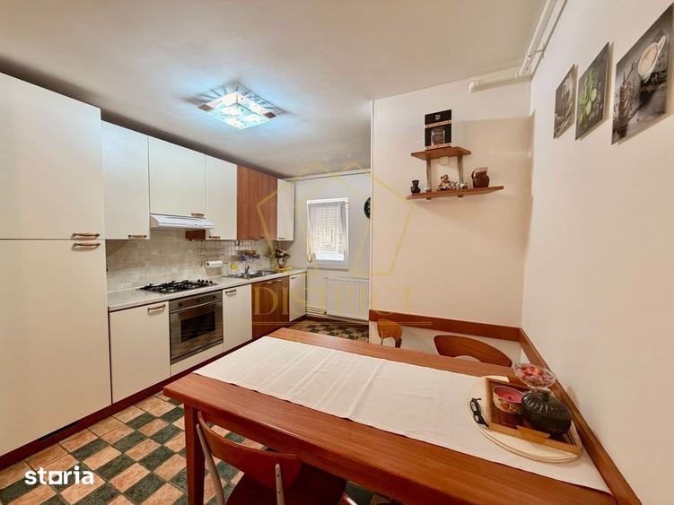 Apartament cu 3 camere semidecomandat, mobilat în Olimpia-Stadion