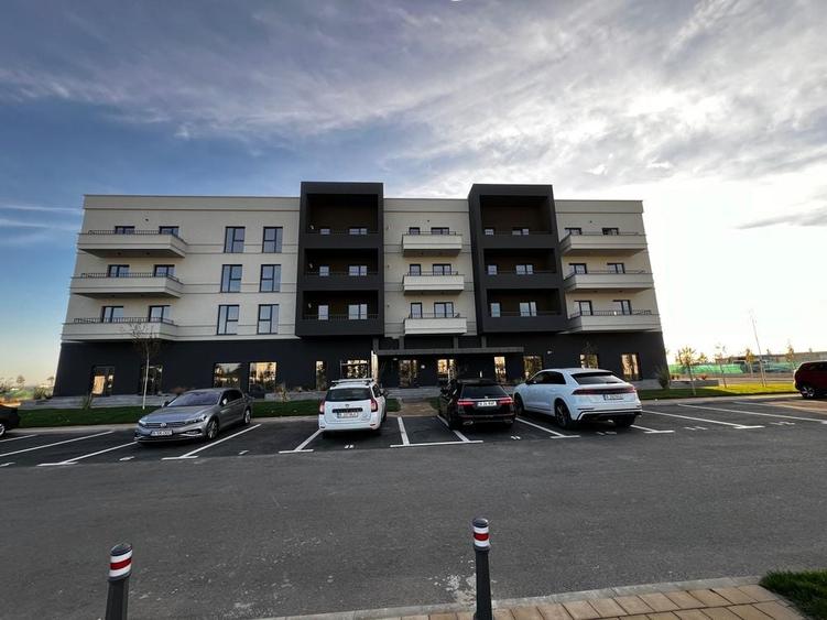 Apartament cu 2 camere decomandat în Păulești