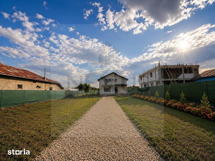 Casă cu 5 camere cu Teren 4500 Mp în Băneasa