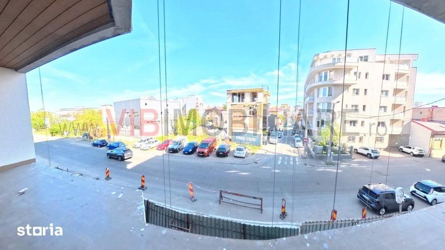 Apartament cu 3 camere în Tudor Vladimirescu