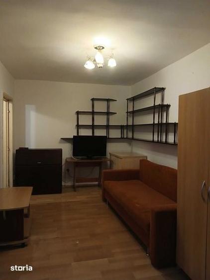 Garsonieră în Intim
