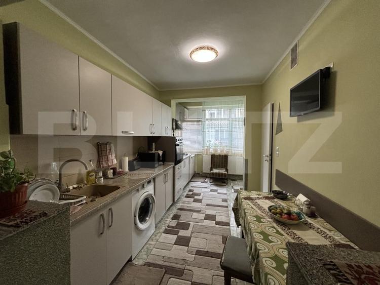 Apartament cu 2 camere decomandat, mobilat în Semicentral