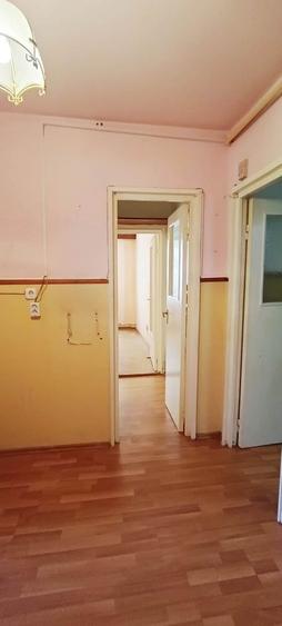 Apartament circular in cartierul astra - 12