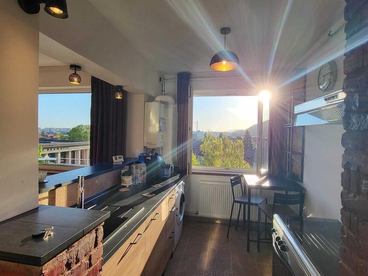 Apartament cu 2 camere decomandat în Drumul Carului