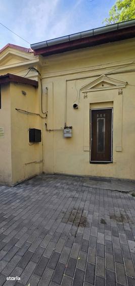 Casă cu 4 camere cu Teren 200 Mp în Calea Călărașilor