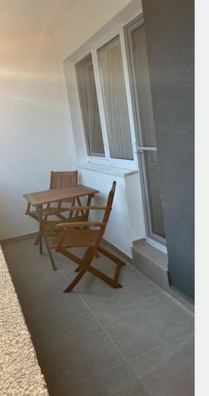 Închiriere apartament două camere Metrou Berceni - 11
