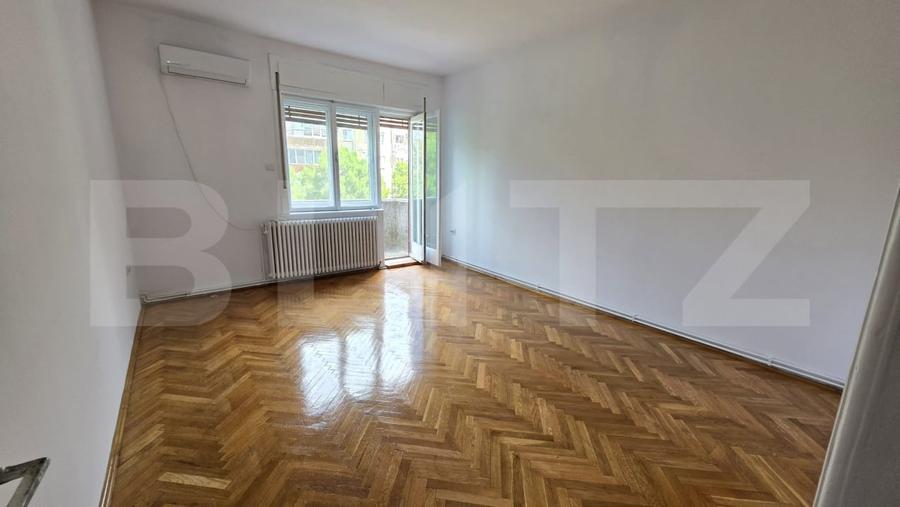 Apartament cu 3 camere decomandat în Iosefin
