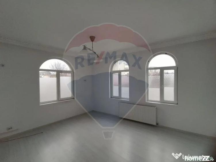 Spa?iu de birouri central - Vila 323 mp - Ideal sediu f... - 7