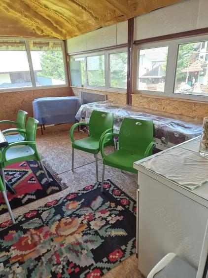 Casă cu 6 camere cu Teren 750 Mp în Central